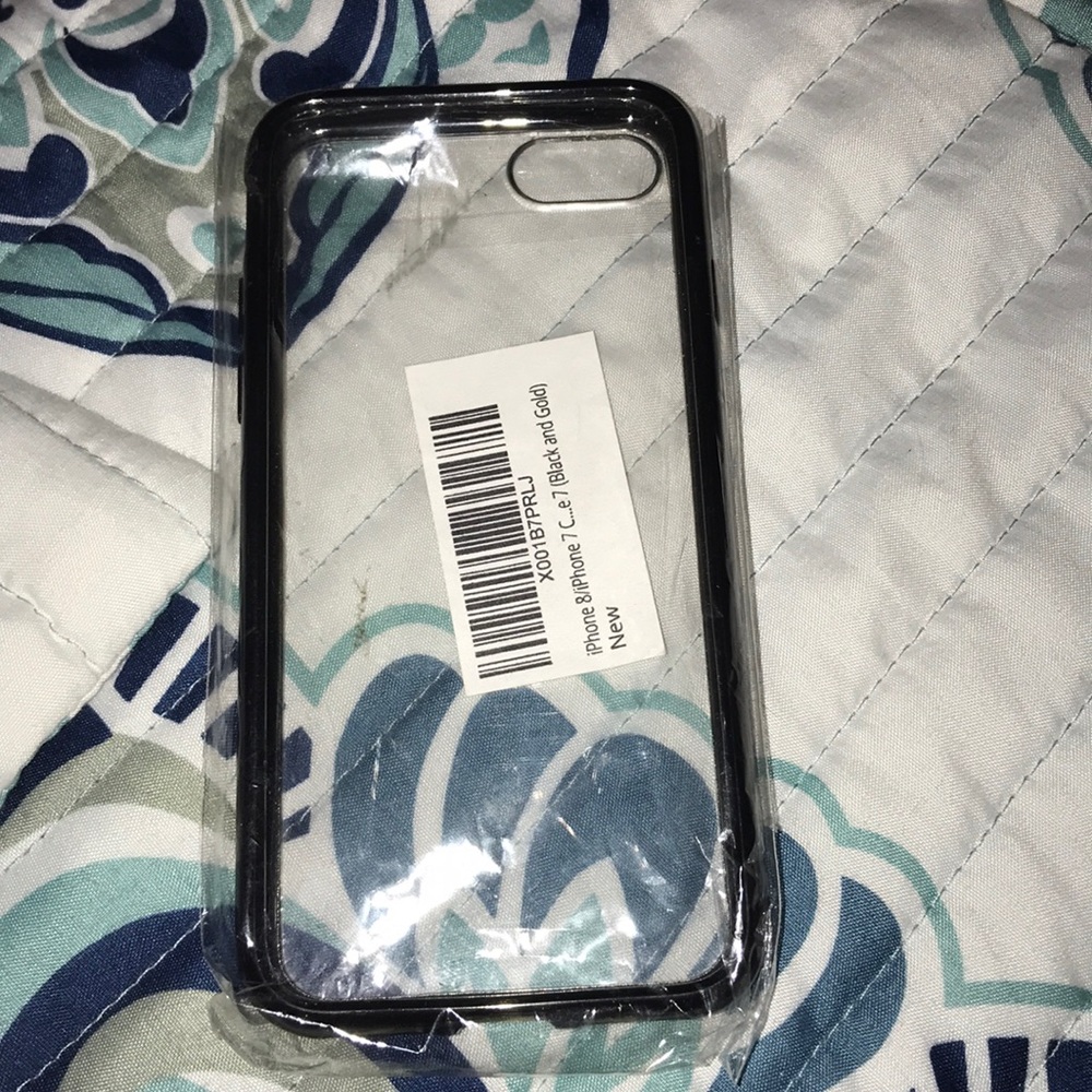 Phone case: iPhone 7